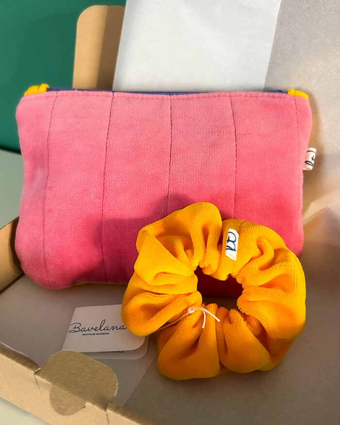 Zestaw kosmetyczka + gumka scrunchie - Pink Lemon Set